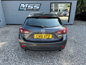 Used Mazda Mazda3 2015 for sale - 75630610: Photo