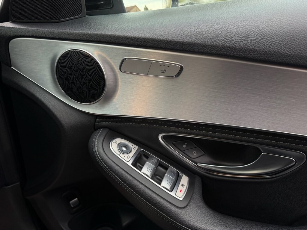 Used Mercedes-Benz C Class 2015 for sale - 78088335: Photo 23