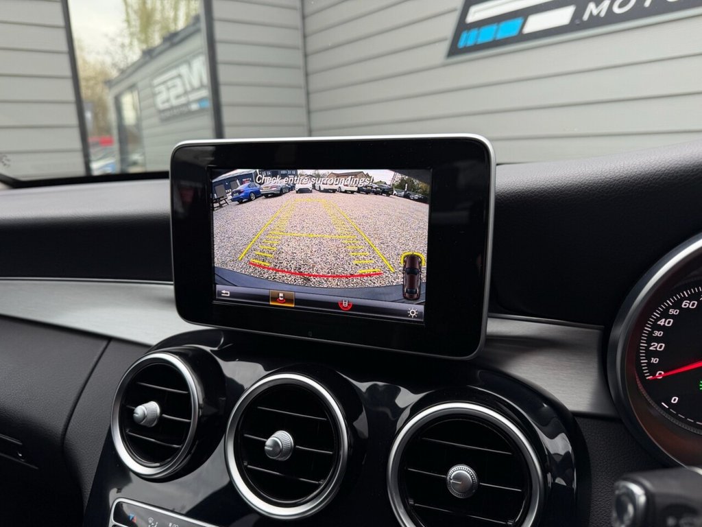 Used Mercedes-Benz C Class 2015 for sale - 78088335: Photo 27