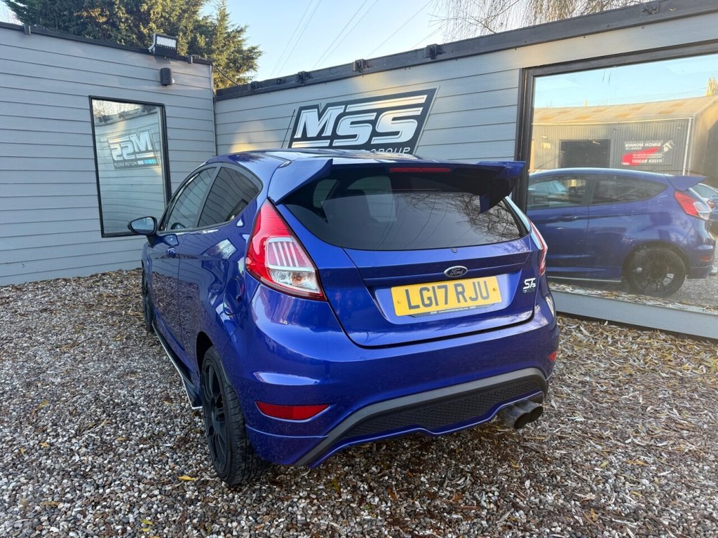 Used Ford Fiesta 2017 for sale - 77014336: Photo 3