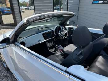 Used Volkswagen Beetle 2015 for sale - 75028569: Photo