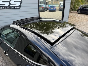 Used Mercedes-Benz C Class 2017 for sale - 78315518: Photo