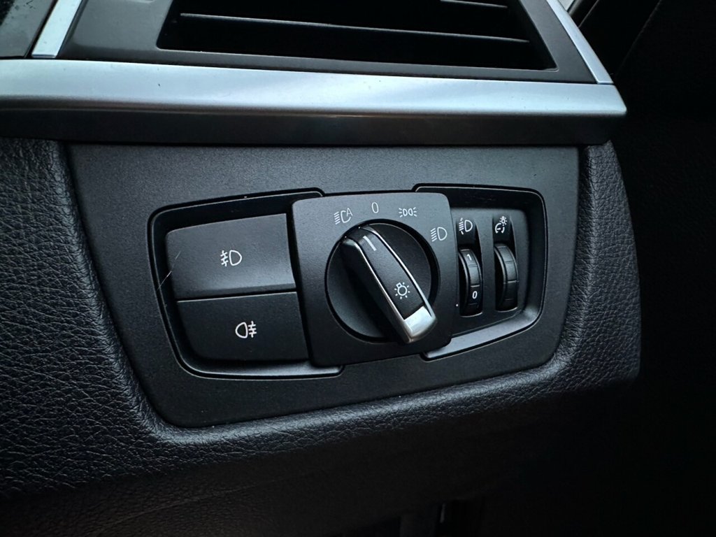 Used BMW 3 Series 2016 for sale - 76950179: Photo 17