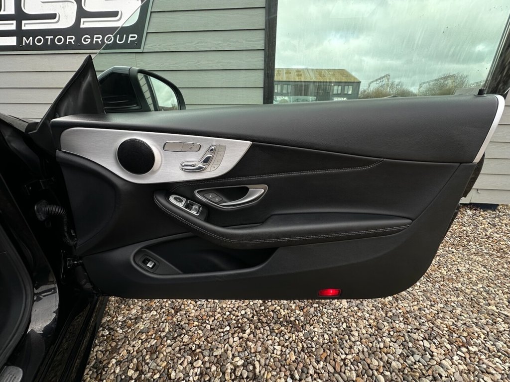 Used Mercedes-Benz C Class 2017 for sale - 77890971: Photo 12