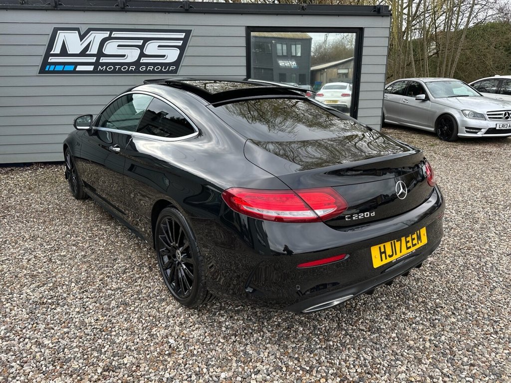 Used Mercedes-Benz C Class 2017 for sale - 77890971: Photo 3