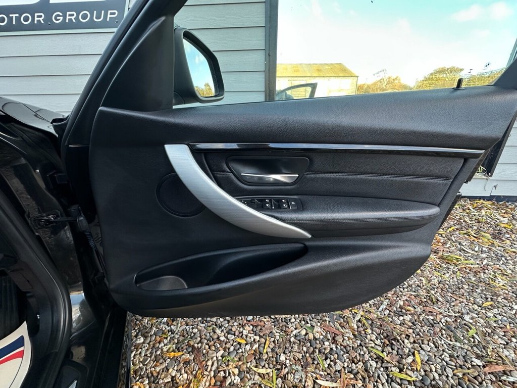 Used BMW 3 Series 2015 for sale - 76740262: Photo 11