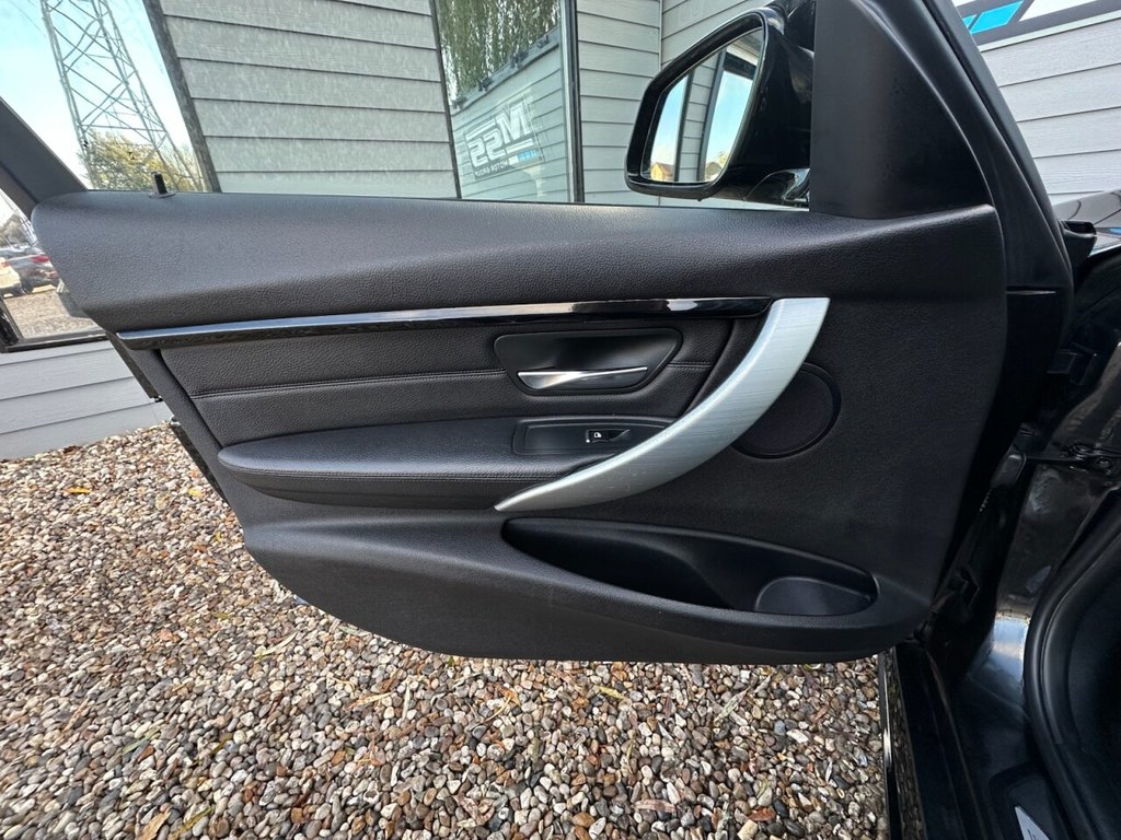 Used BMW 3 Series 2015 for sale - 76740262: Photo 14