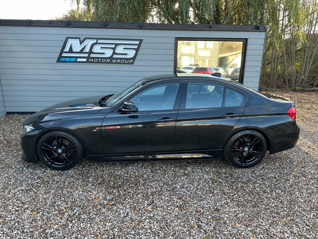 Used BMW 3 Series 2015 for sale - 76740262: Photo 2