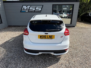Used Ford Focus 2016 for sale - 78896799: Photo