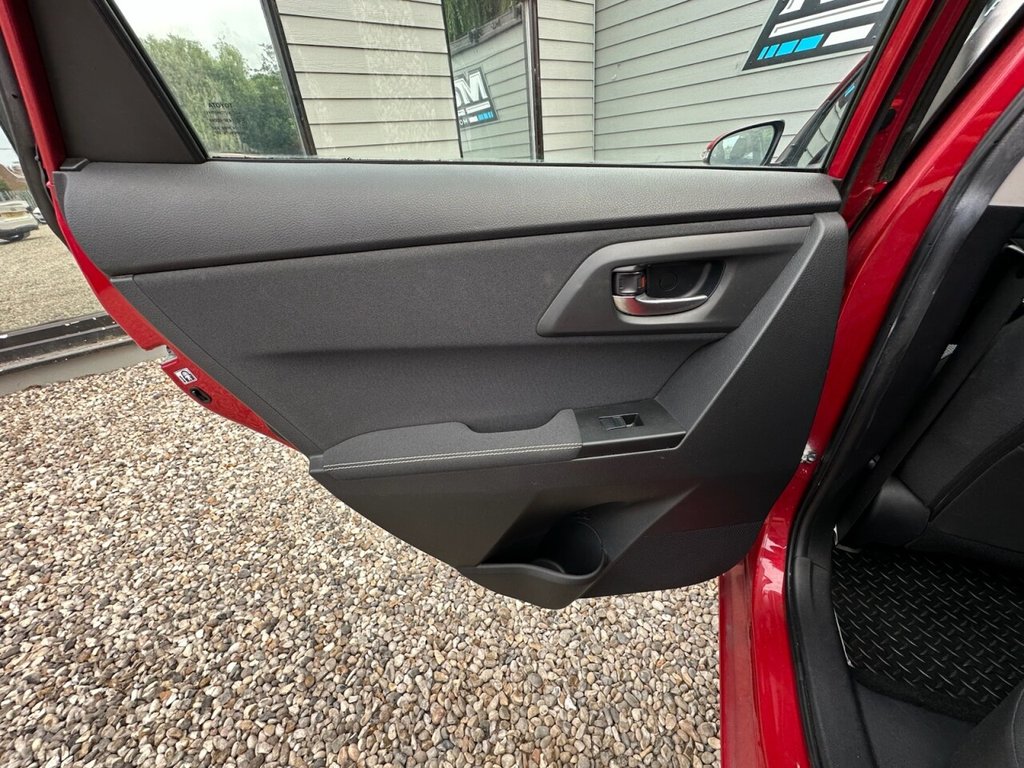 Used Toyota Auris 2013 for sale - 77200325: Photo 16