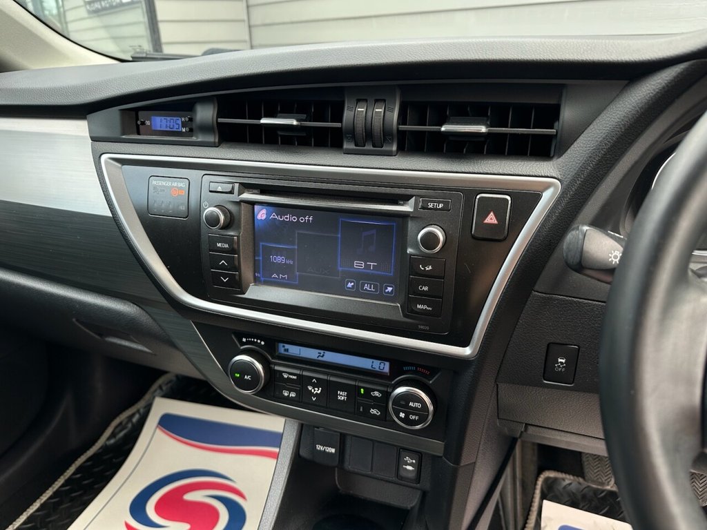 Used Toyota Auris 2013 for sale - 77200325: Photo 23