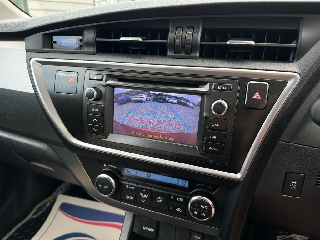 Used Toyota Auris 2013 for sale - 77200325: Photo 27