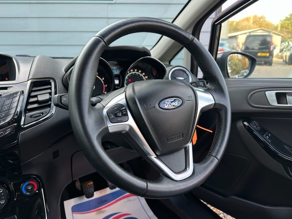 Used Ford Fiesta 2015 for sale - 76570578: Photo 23