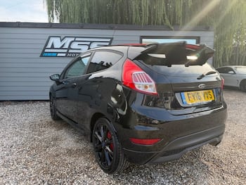 Used Ford Fiesta 2016 for sale - 79655396: Photo