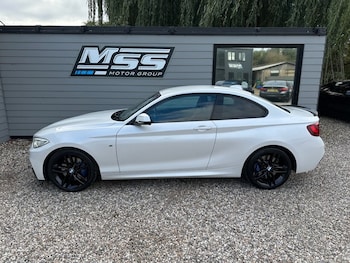 Used BMW 2 Series 2015 for sale - 76304115: Photo 2
