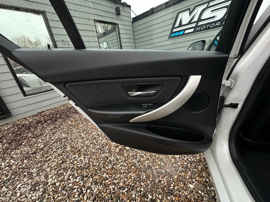 Used BMW 3 Series 2016 for sale - 77356262: Photo 16