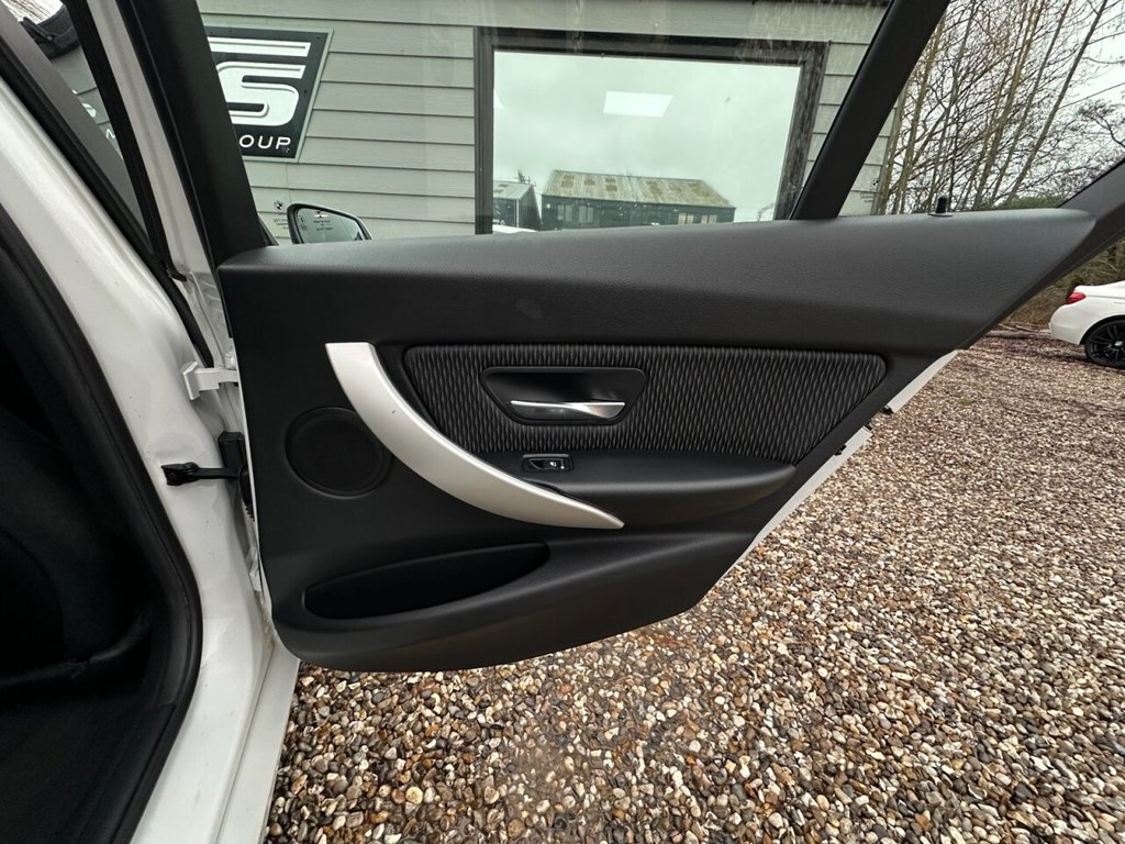 Used BMW 3 Series 2016 for sale - 77356262: Photo 19