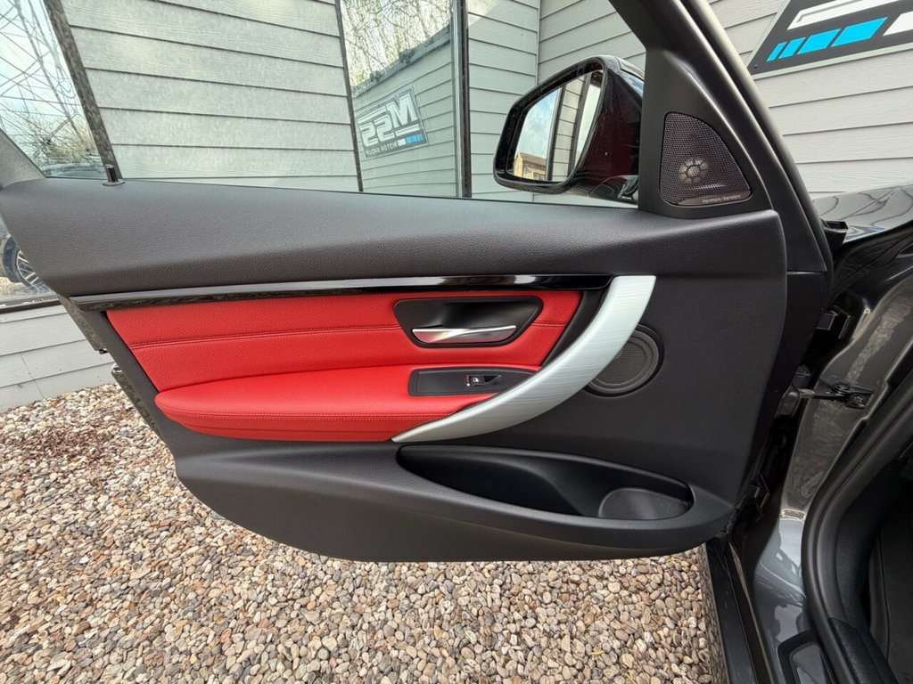 Used BMW 3 Series 2017 for sale - 78134394: Photo 14