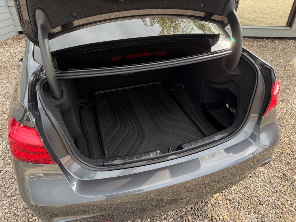 Used BMW 3 Series 2017 for sale - 78134394: Photo 17