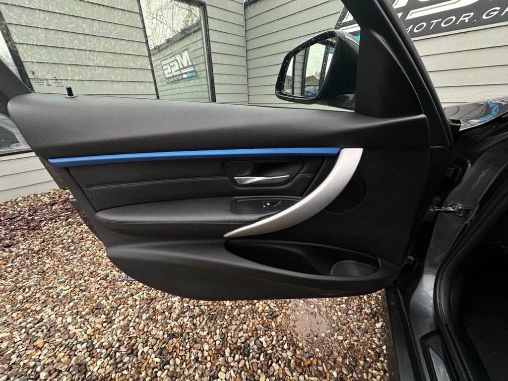 Used BMW 3 Series 2016 for sale - 77288237: Photo 14