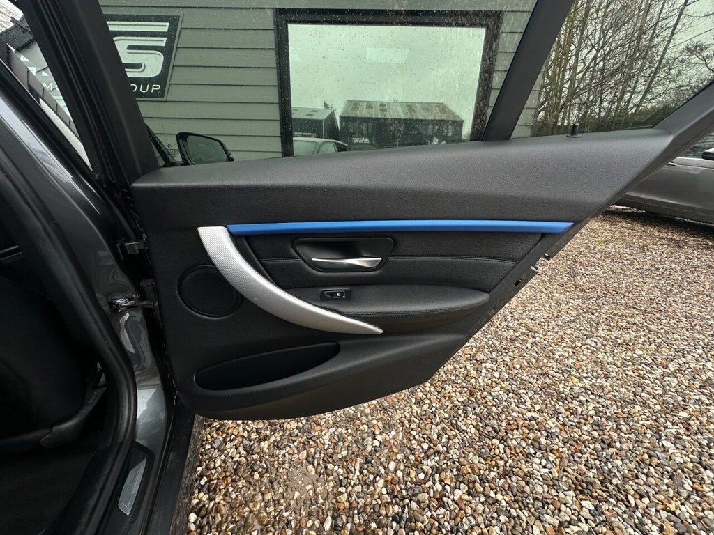 Used BMW 3 Series 2016 for sale - 77288237: Photo 19