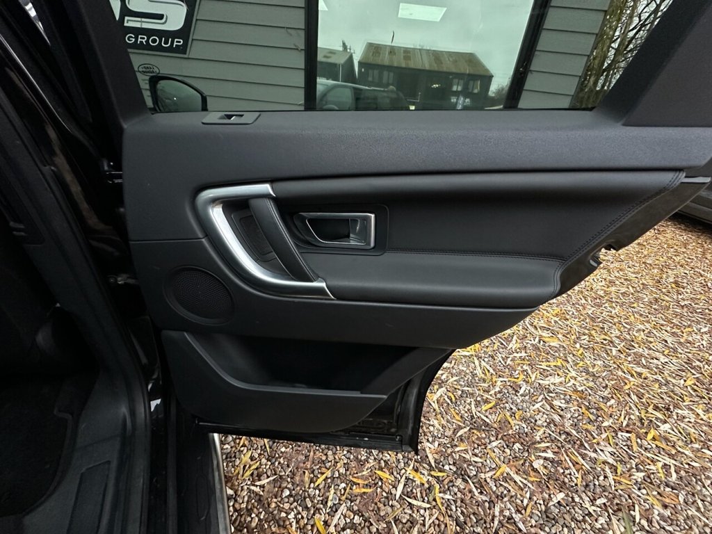 Used Land Rover Discovery Sport 2016 for sale - 76950311: Photo 19