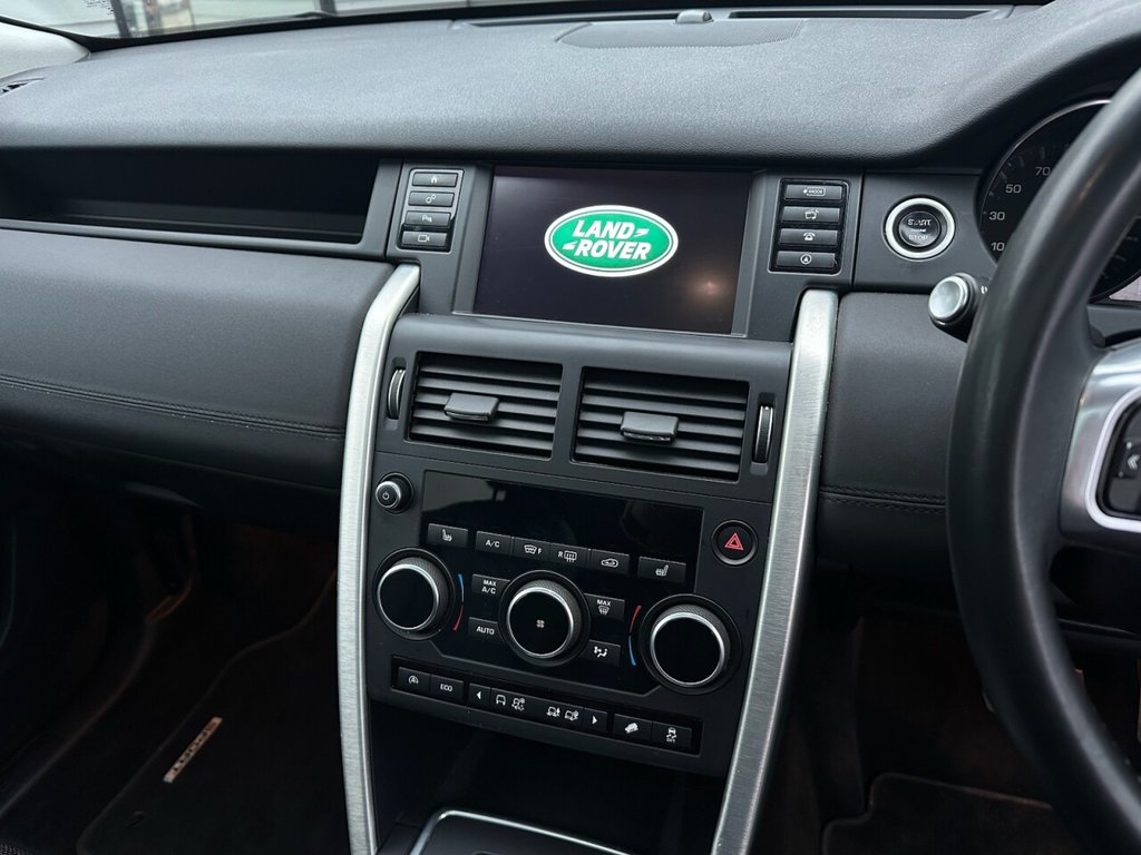 Used Land Rover Discovery Sport 2016 for sale - 76950311: Photo 25