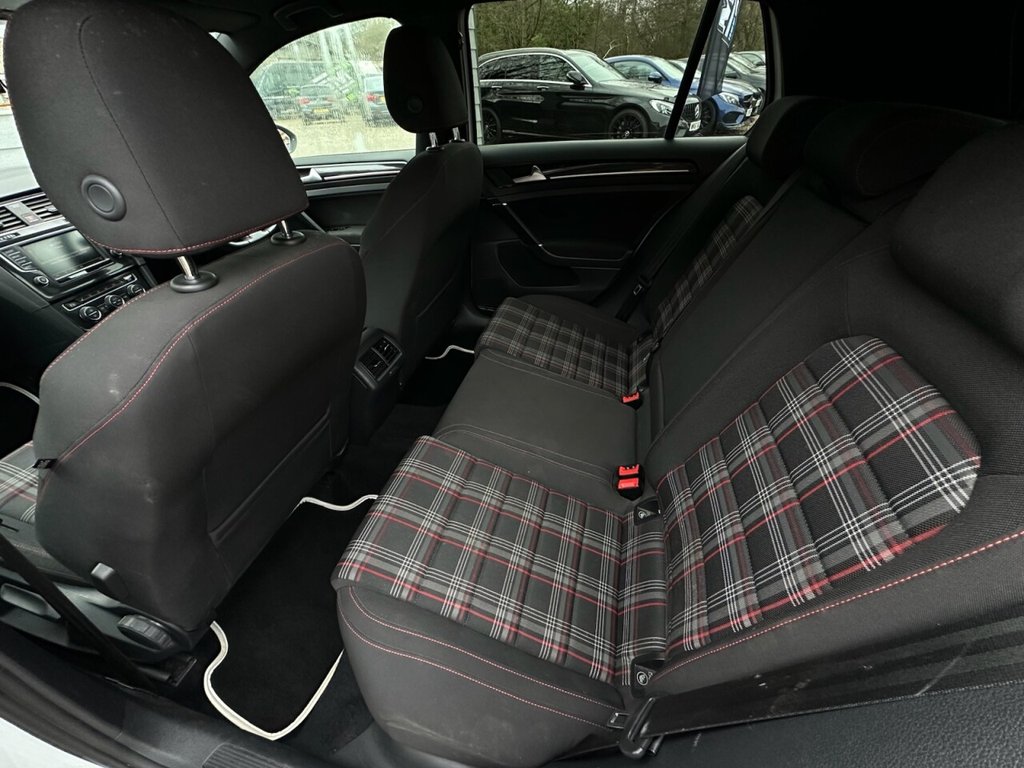 Used Volkswagen Golf 2017 for sale - 77236464: Photo 15