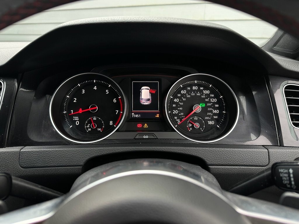 Used Volkswagen Golf 2017 for sale - 77236464: Photo 19