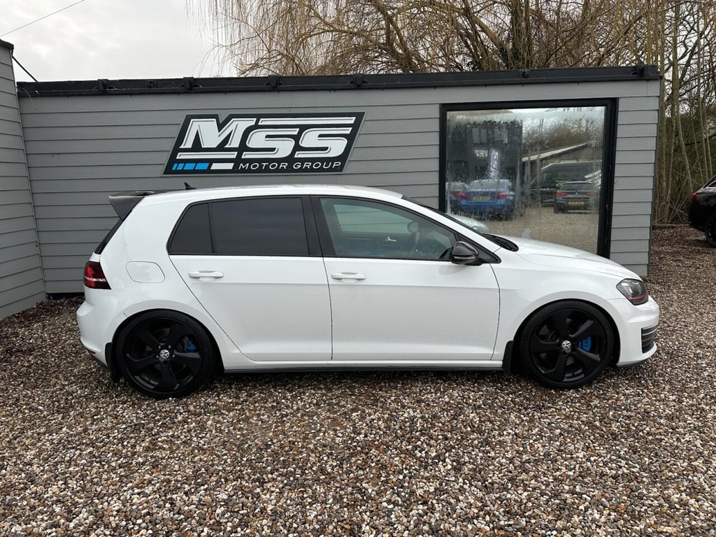 Used Volkswagen Golf 2017 for sale - 77236464: Photo 6