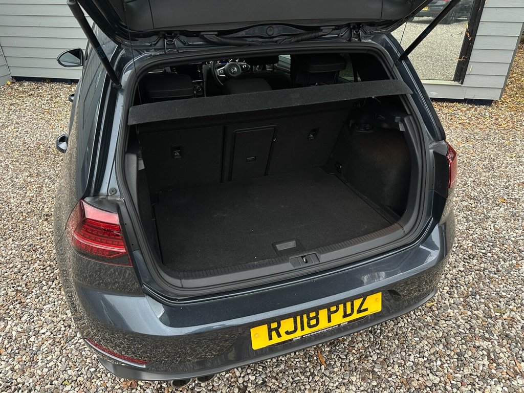 Used Volkswagen Golf 2018 for sale - 76509833: Photo 19