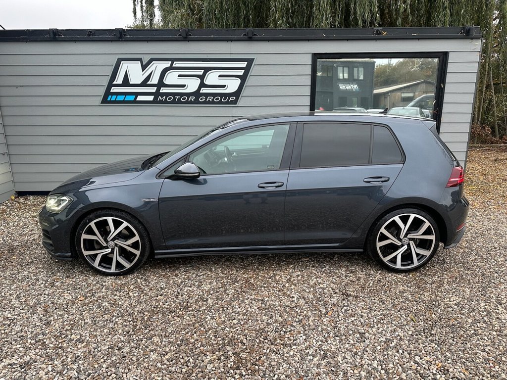 Used Volkswagen Golf 2018 for sale - 76509833: Photo 2