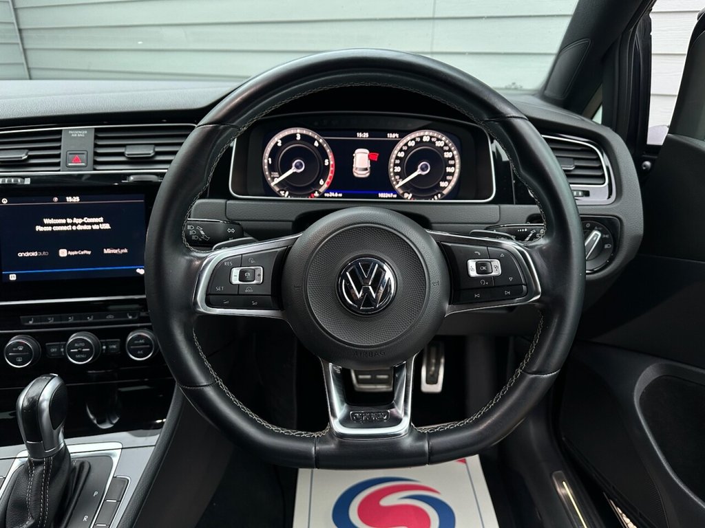 Used Volkswagen Golf 2018 for sale - 76509833: Photo 21