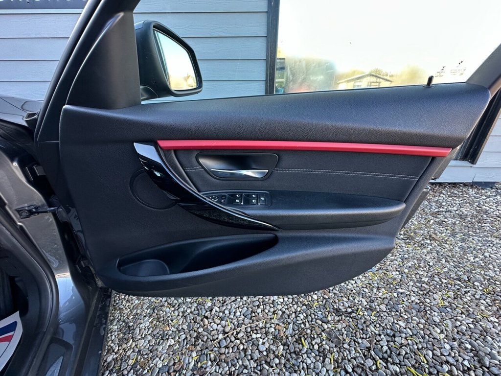 Used BMW 3 Series 2016 for sale - 77891303: Photo 11