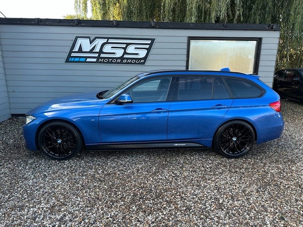 Used BMW 3 Series 2016 for sale - 76334023: Photo 2