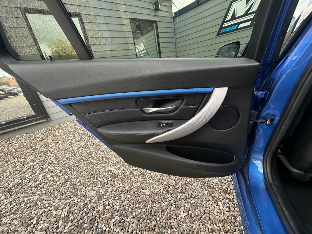 Used BMW 3 Series 2018 for sale - 76520451: Photo 16