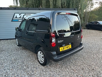 Used Citroen Berlingo 2017 for sale - 76396494: Photo
