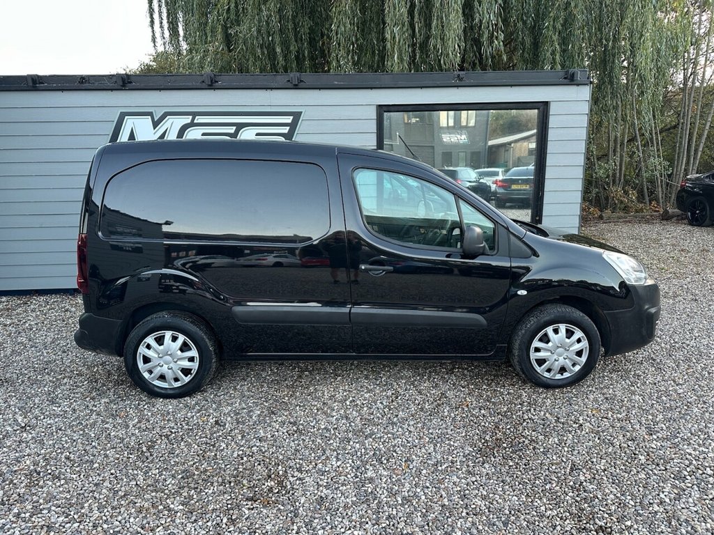 Used Citroen Berlingo 2017 for sale - 76396494: Photo 6