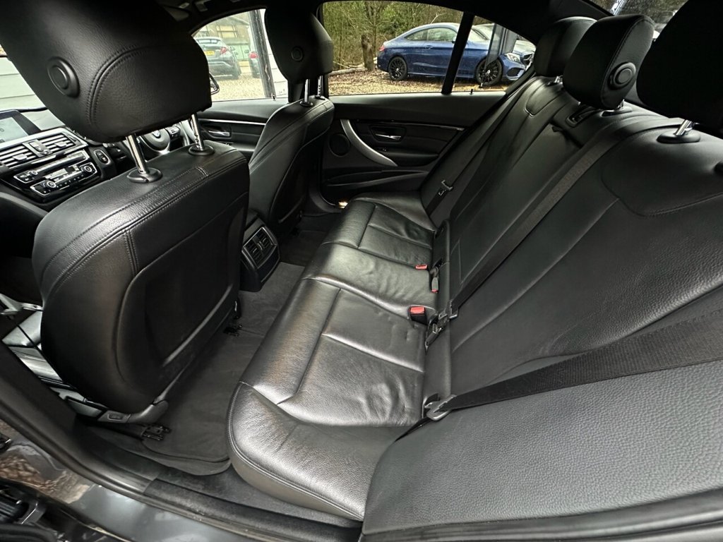 Used BMW 3 Series 2018 for sale - 77212601: Photo 15