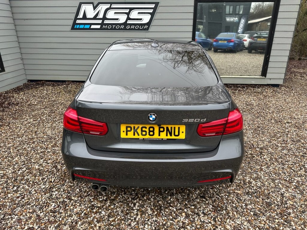 Used BMW 3 Series 2018 for sale - 77212601: Photo 4