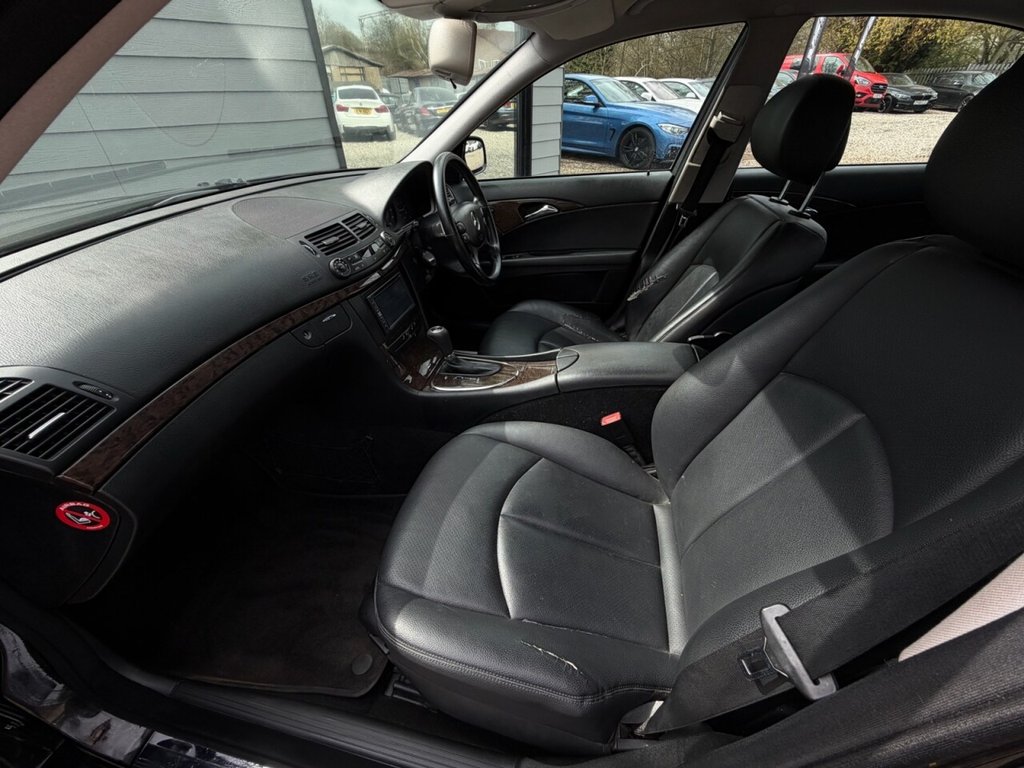 Used Mercedes-Benz E Class 2009 for sale - 78096395: Photo 14