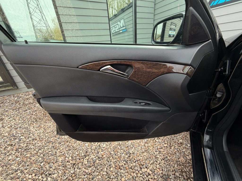 Used Mercedes-Benz E Class 2009 for sale - 78096395: Photo 16