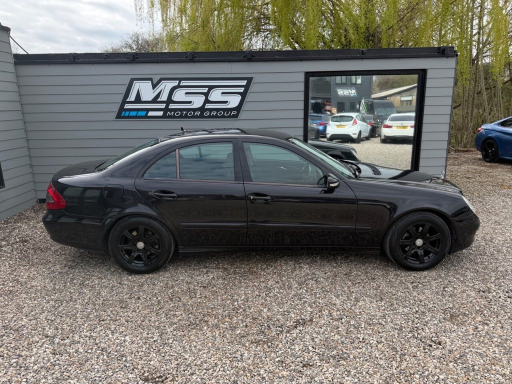 Used Mercedes-Benz E Class 2009 for sale - 78096395: Photo 6