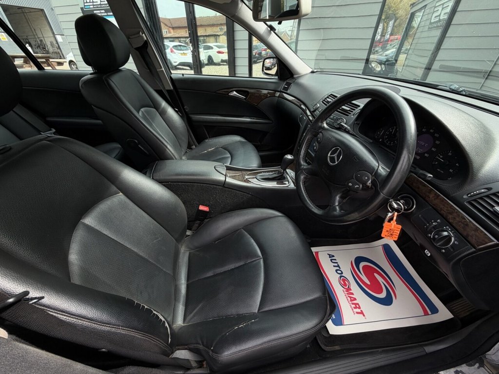 Used Mercedes-Benz E Class 2009 for sale - 78096395: Photo 9