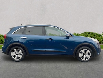 Used Kia Niro 2018 for sale - 76577296: Photo