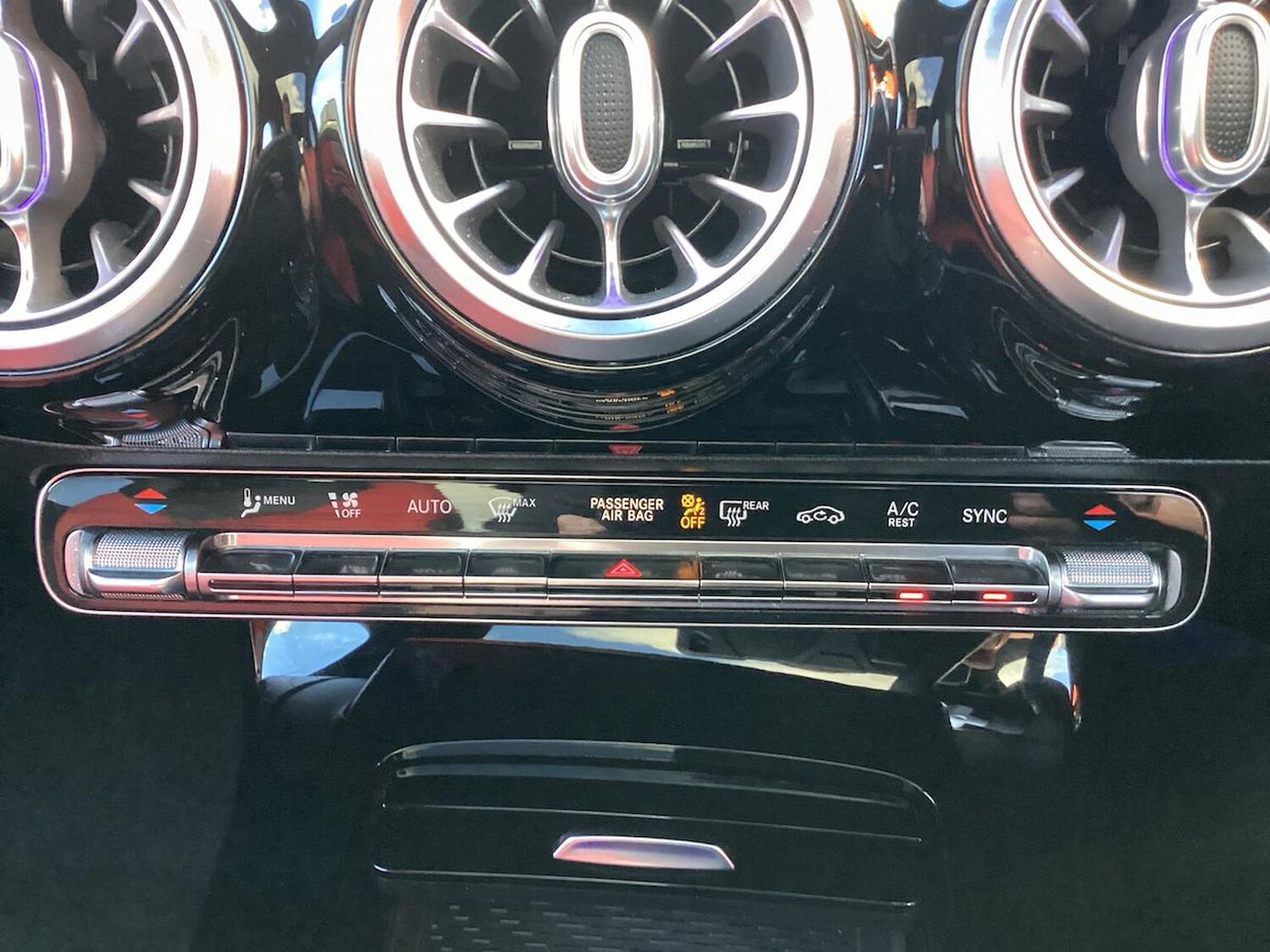 Used Mercedes-Benz CLA 2020 for sale - 76490629: Photo 12