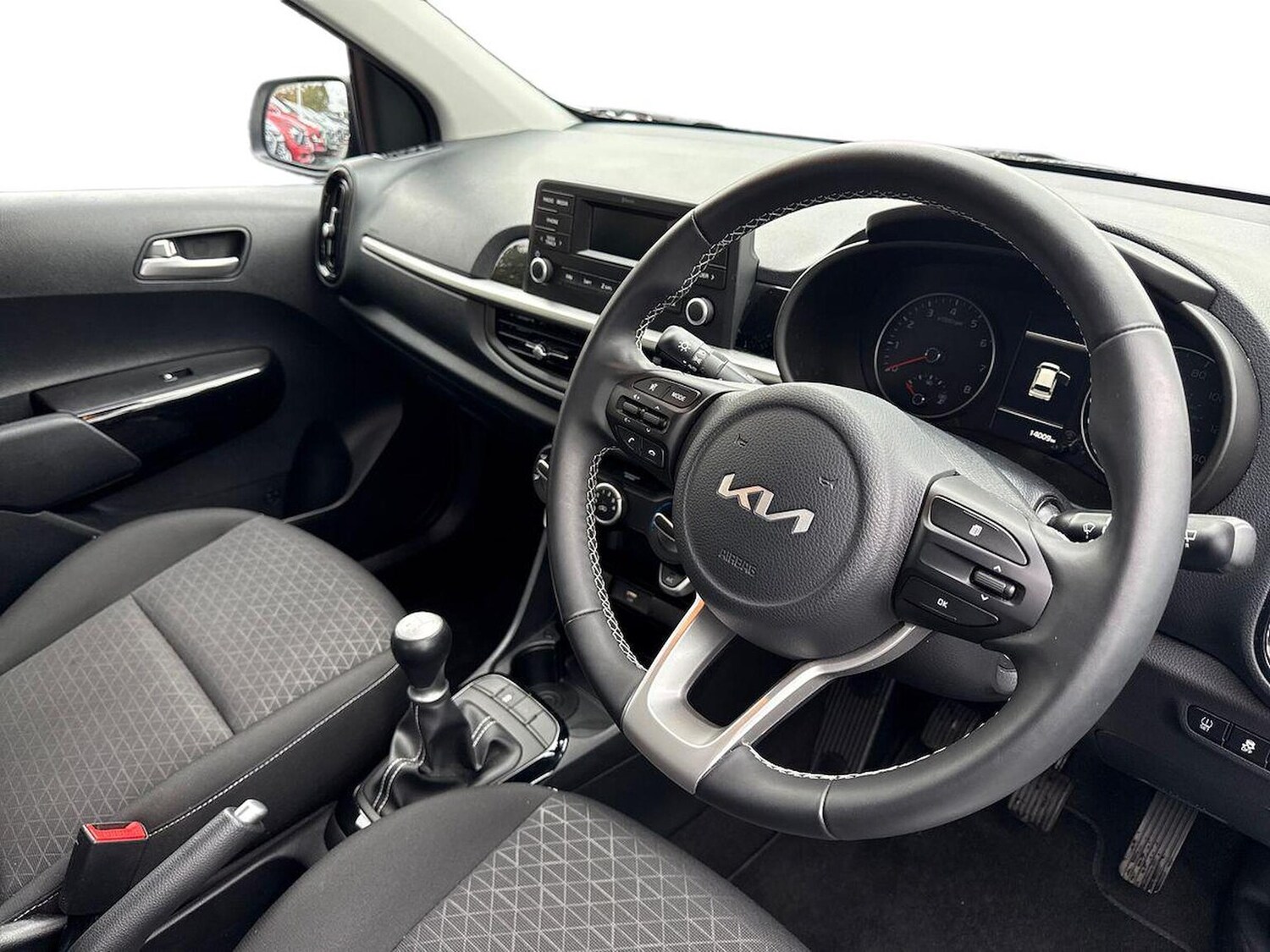 Used Kia Picanto 2023 for sale - 76346951: Photo 15