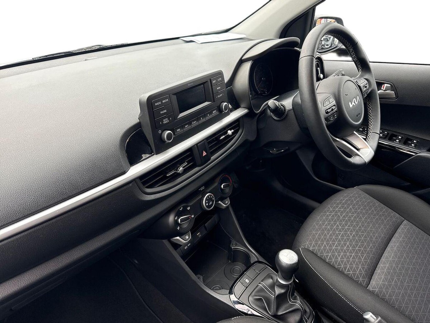 Used Kia Picanto 2023 for sale - 76346951: Photo 7