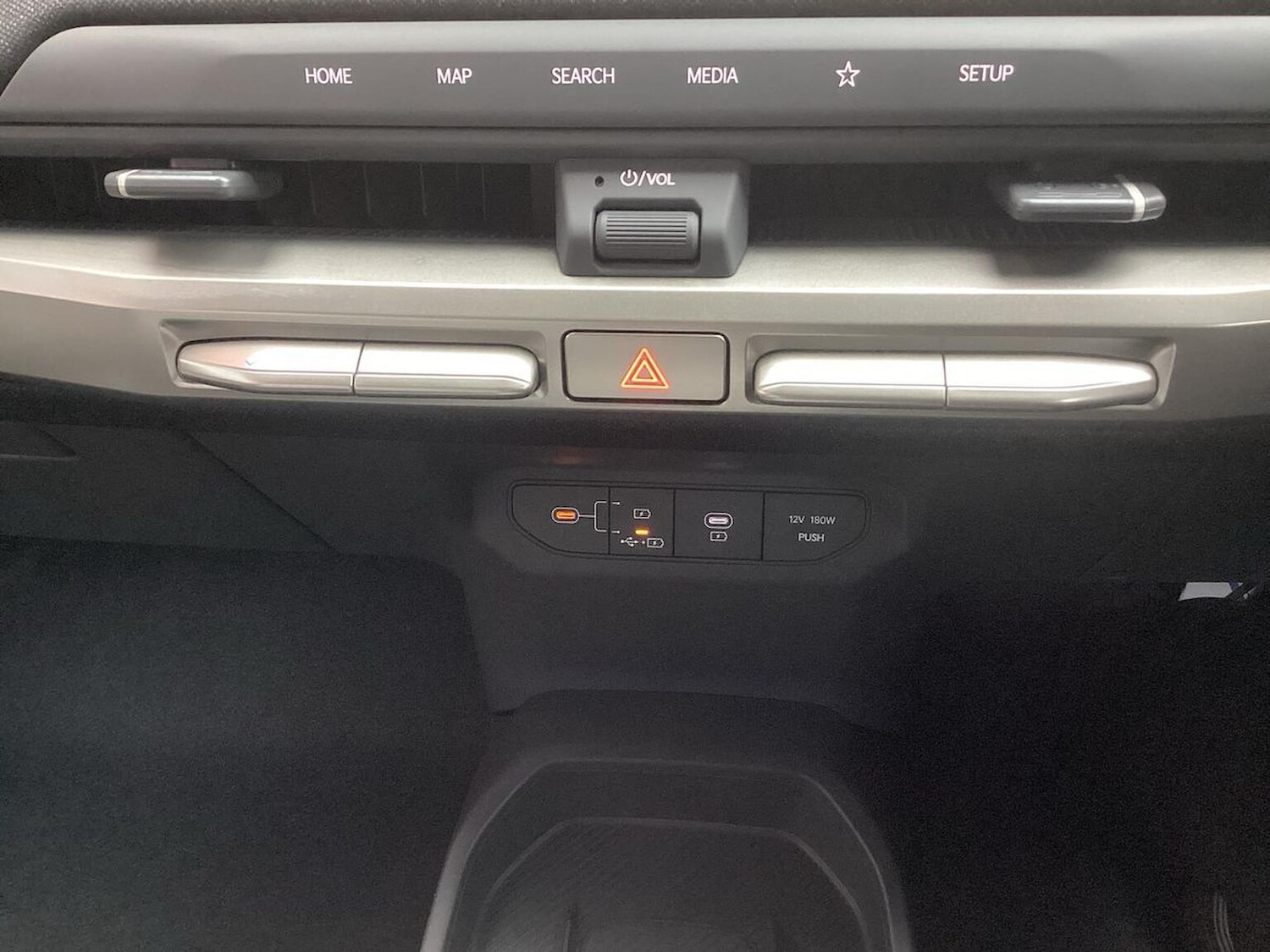 Used Kia EV3 2025 for sale - 76422347: Photo 12