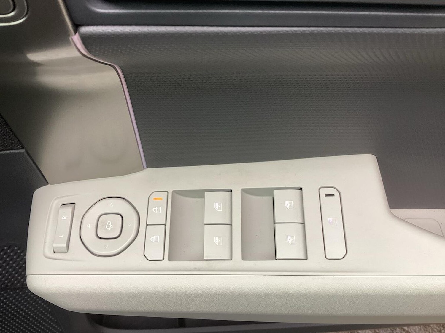 Used Kia EV3 2025 for sale - 76422347: Photo 21